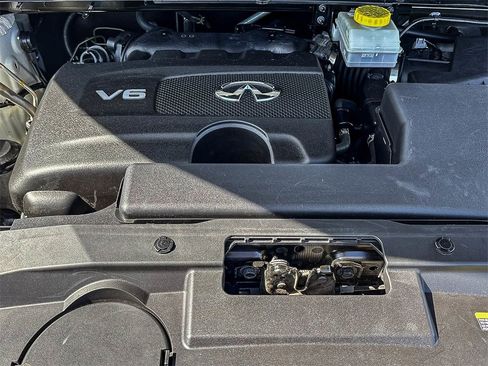 Used 2022 INFINITI QX60 Sensory w/ Cargo Package image 25