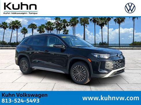 New 2025 Volkswagen Tiguan S image 1