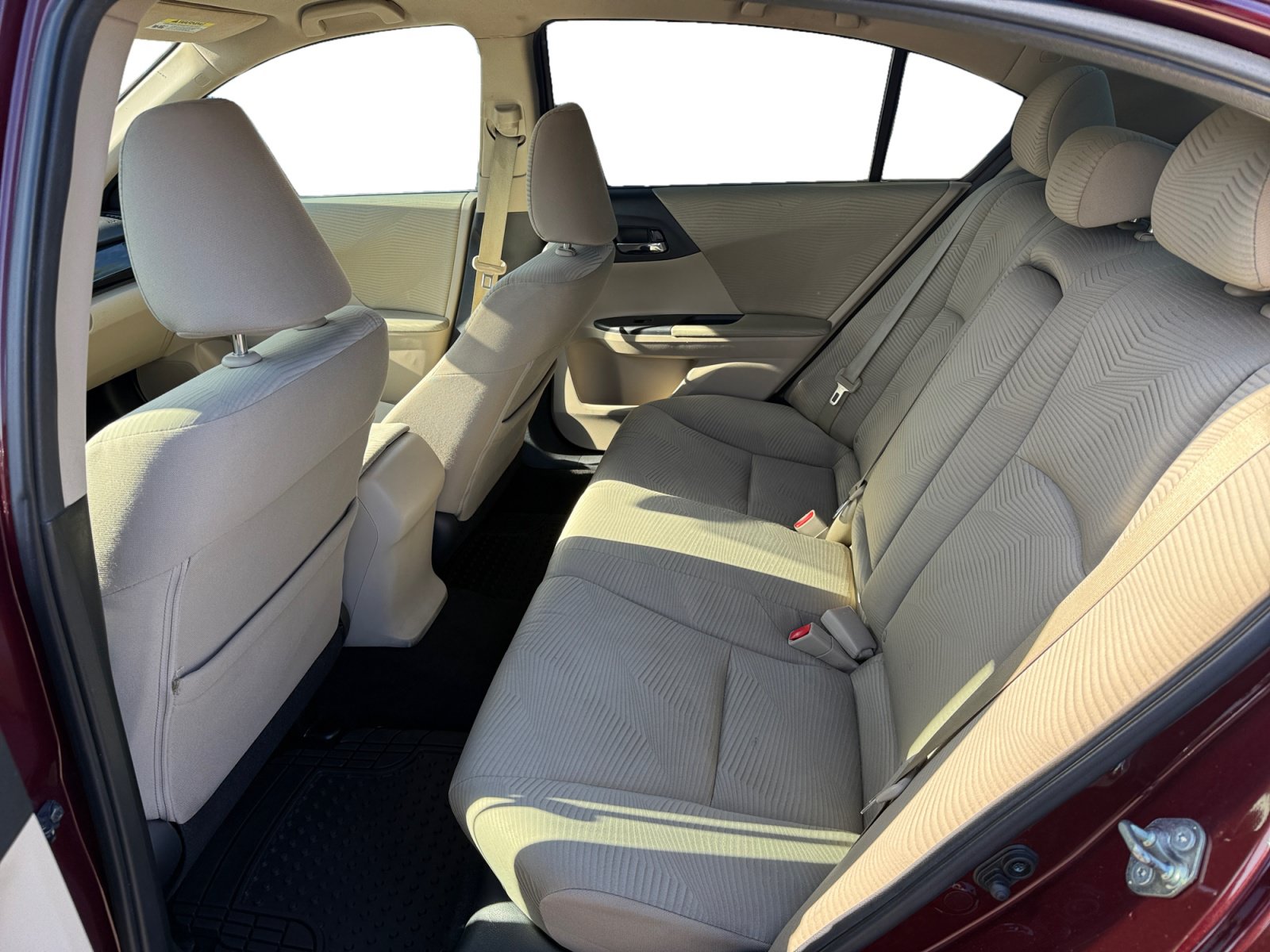 Used 2016 Honda Accord LX image 16