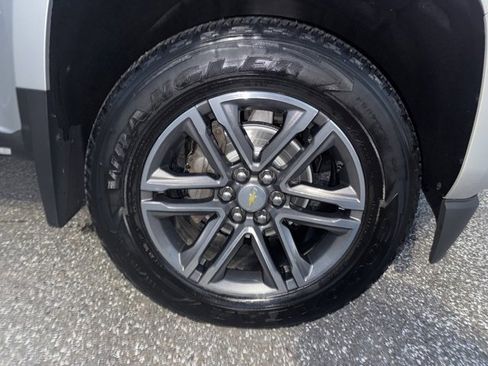 Used 2019 Chevrolet Colorado W/T w/ Custom Special Edition image 9