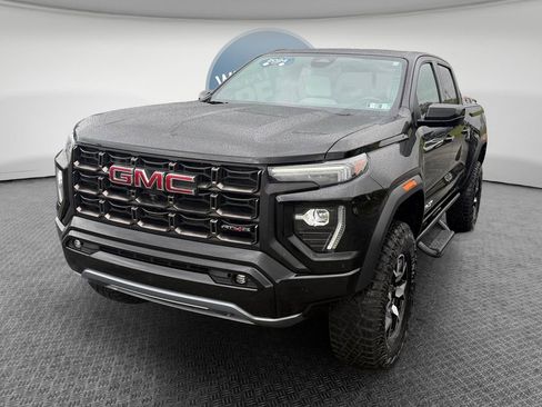 Certified 2024 GMC Canyon AT4X AWD/4WD image 8