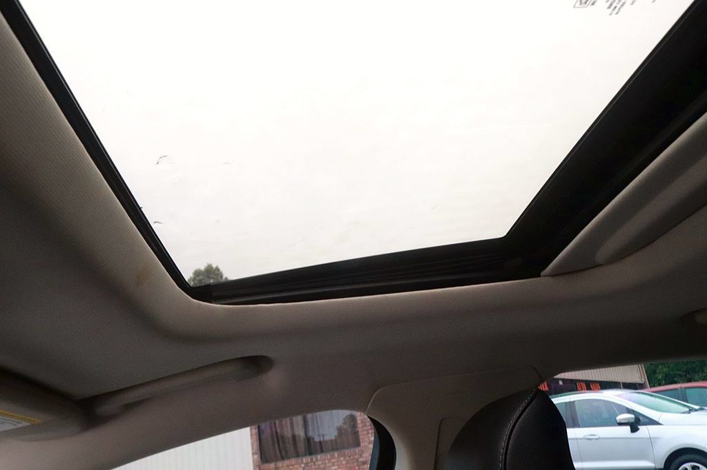 Used 2019 Ford Fusion Titanium AWD/4WD image 30