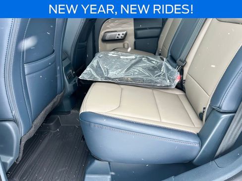 New 2026 Ford Maverick Lariat image 19