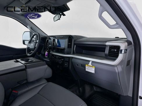 New 2026 Ford F550 4x4 Regular Cab Super Duty image 24