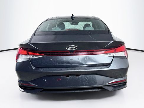 Used 2023 Hyundai Elantra SEL w/ Convenience Package FWD image 31