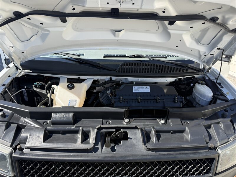 Used 2021 Chevrolet Express 3500 w/ Power Convenience Package RWD image 46