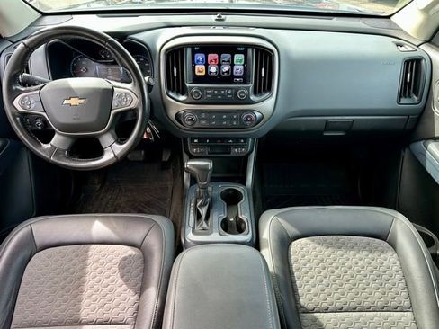 Used 2018 Chevrolet Colorado Z71 image 18