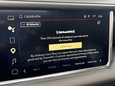 Used 2022 GMC Yukon Denali w/ Denali Premium Package image 13