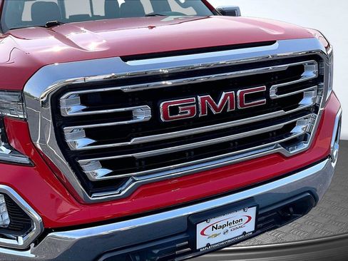 Used 2020 GMC Sierra 1500 SLT w/ SLT Premium Package AWD/4WD image 28