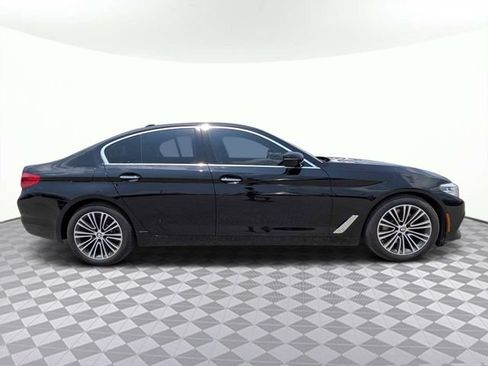 Used 2017 BMW 530i RWD image 3