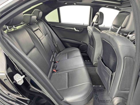 Used 2013 Mercedes-Benz C 350 Sport image 37