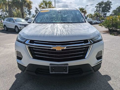 Used 2023 Chevrolet Traverse LT AWD/4WD image 9