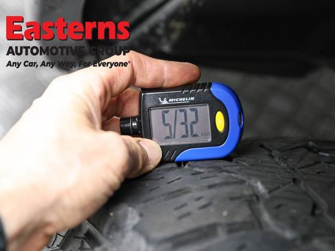 Used 2018 RAM 1500 Express image 28