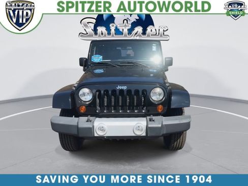 Used 2012 Jeep Wrangler Sahara w/ Connectivity Group AWD/4WD image 3