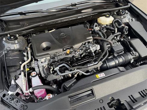 Certified 2025 Toyota Camry SE image 24