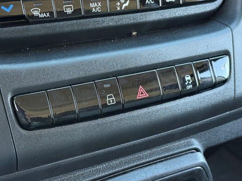 New 2025 RAM ProMaster 1500 w/ Convenience Group image 21