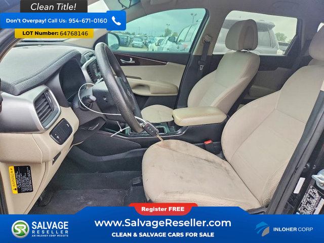 Used 2017 Kia Sorento AWD image 9