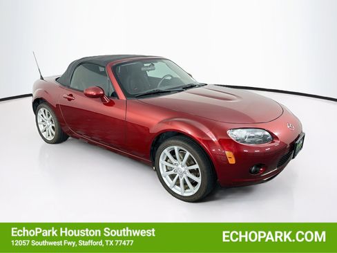 Used 2006 MAZDA MX-5 Miata Sport RWD image 1