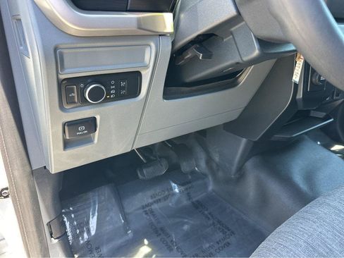Used 2022 Ford F150 XL w/ Trailer Tow Package RWD image 28