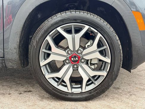 Used 2021 Kia Seltos SX w/ SX Sunroof Package image 27