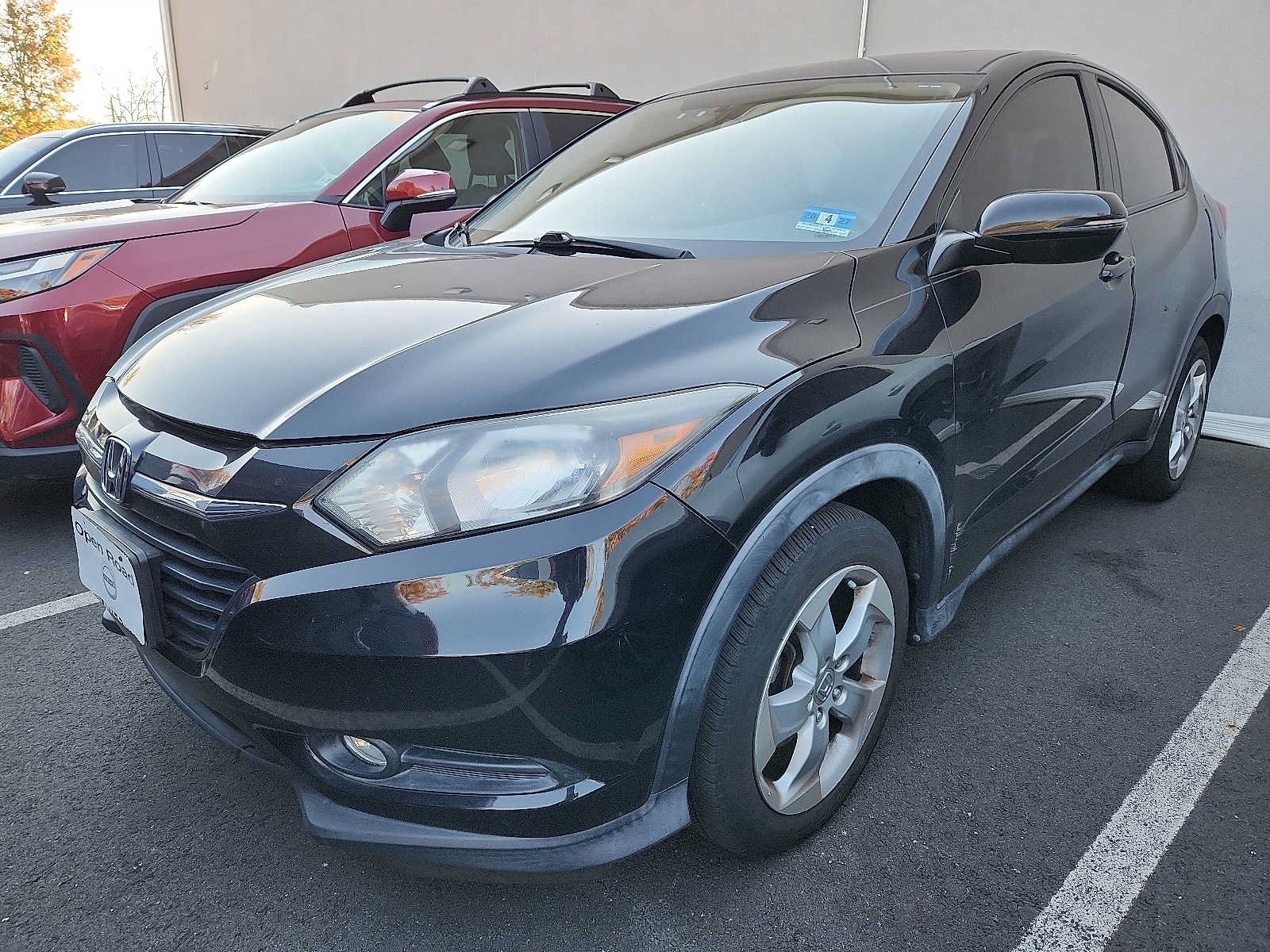 Used 2016 Honda HR-V EX image 2