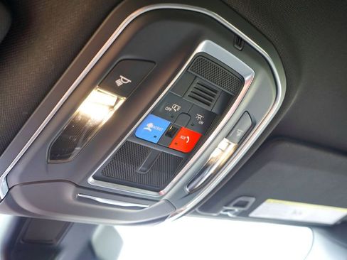 New 2026 Jeep Grand Cherokee L Laredo RWD image 18