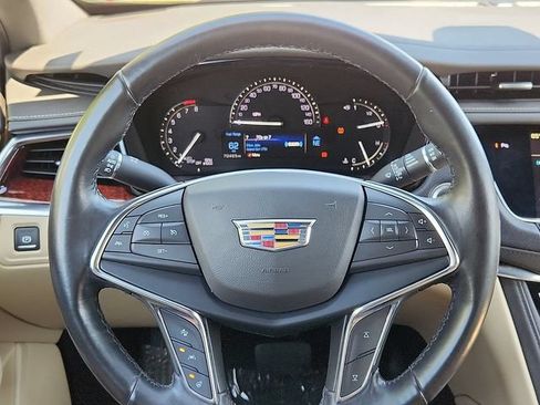 Used 2019 Cadillac XT5 Luxury FWD image 22