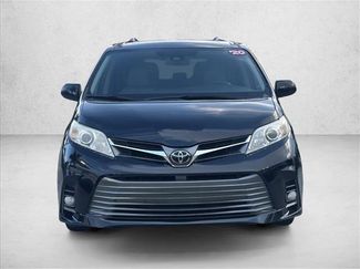 Used 2020 Toyota Sienna XLE w/ XLE Navigation Package video 2