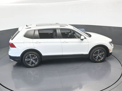 Used 2019 Volkswagen Tiguan SEL image 54