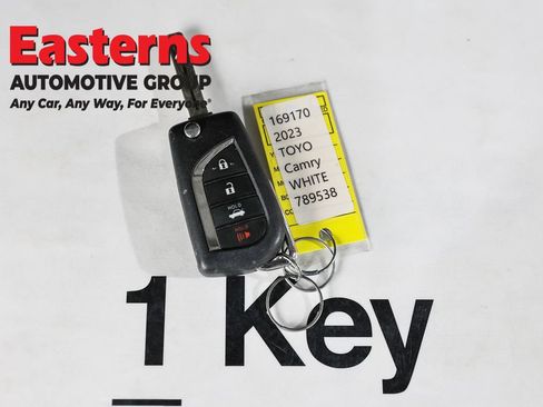 Used 2023 Toyota Camry SE FWD image 25