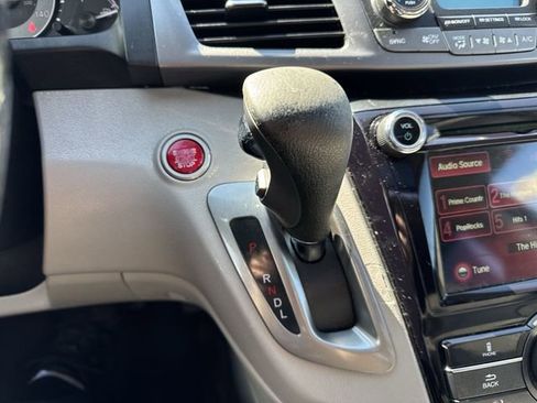 Used 2014 Honda Odyssey EX-L image 15