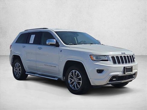 Used 2016 Jeep Grand Cherokee Overland w/ Advanced Technology Group AWD/4WD image 3