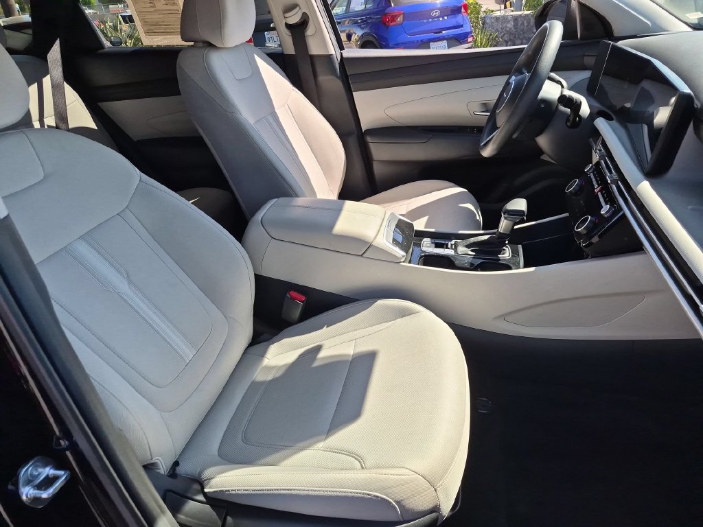 Used 2025 Hyundai Tucson SEL AWD/4WD image 31