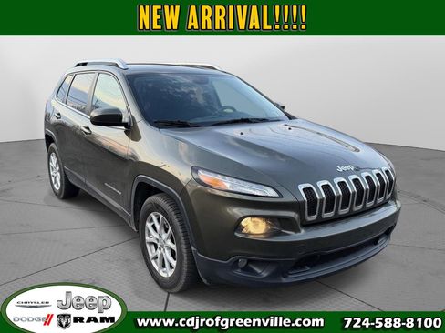 Used 2015 Jeep Cherokee Latitude w/ Comfort/Convenience Group image 1
