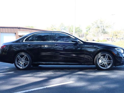 Used 2021 Mercedes-Benz E 350 4MATIC Sedan image 6