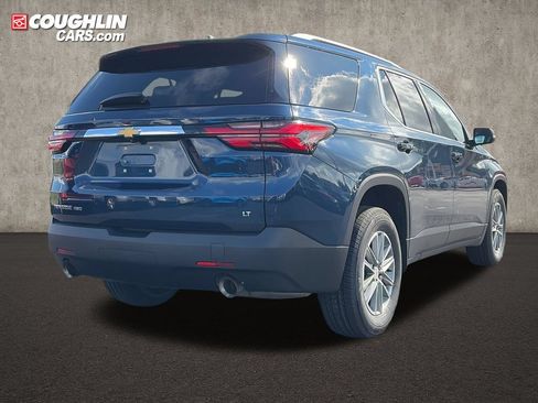 Used 2023 Chevrolet Traverse LT AWD/4WD image 9