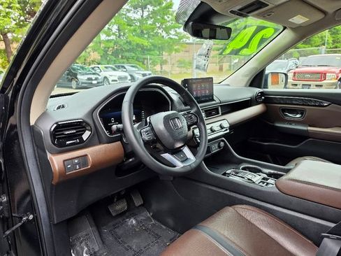 Used 2024 Honda Pilot Elite image 20
