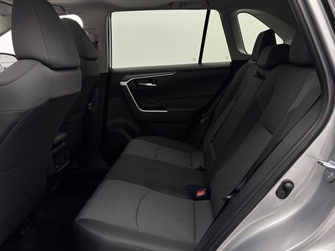 Used 2025 Toyota RAV4 XLE w/ Convenience Package image 24