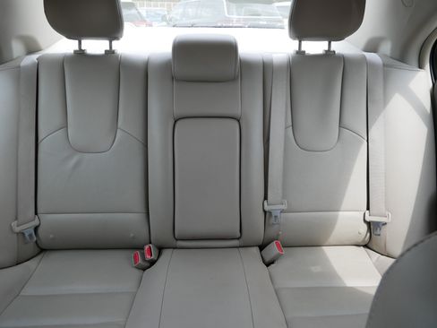 Used 2011 Ford Fusion SEL FWD image 13