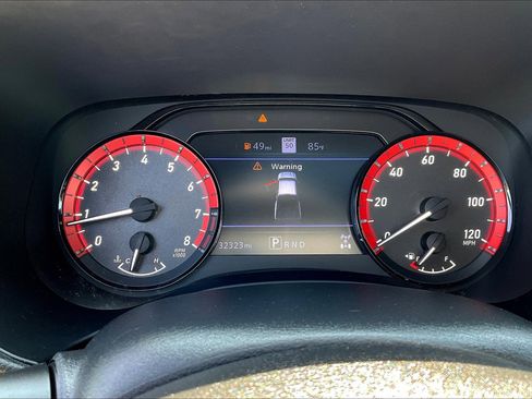 Used 2022 Nissan Frontier PRO-4X image 24