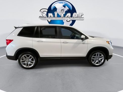 Used 2024 Honda Passport EX-L image 10