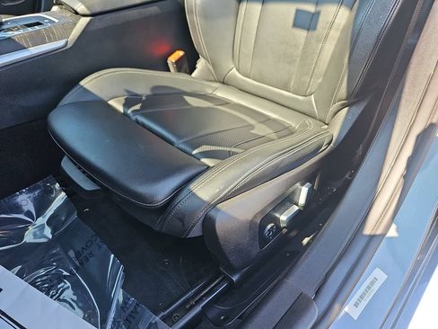 Used 2023 BMW 330i Sedan w/ Driving Assistance Package RWD image 28