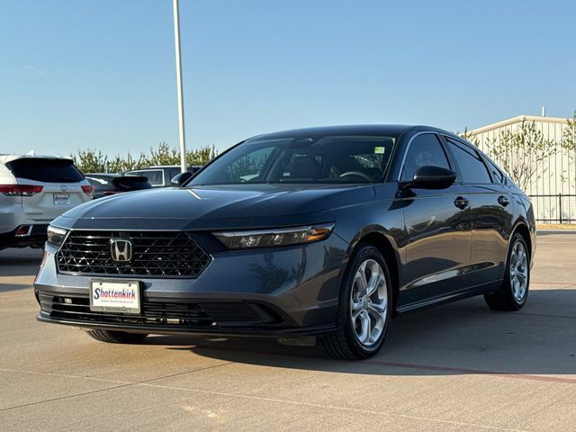 Used 2024 Honda Accord LX image 3