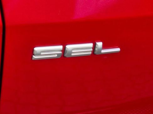 Used 2022 Ford Escape SEL w/ Technology Package FWD image 10