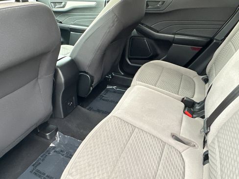 Certified 2022 Ford Escape SE image 13