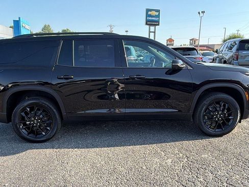 New 2026 Chevrolet Traverse LT FWD image 4