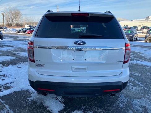 Used 2013 Ford Explorer XLT image 4