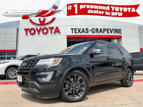 Used 2017 Ford Explorer XLT w/ Equipment Group 202A image 1