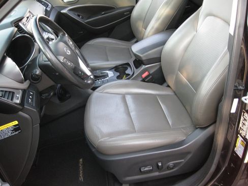 Used 2013 Hyundai Santa Fe Sport w/ Technology Pkg FWD image 13