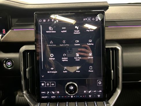 New 2026 GMC Acadia Denali Ultimate w/ LPO, Floor Liner Package image 23